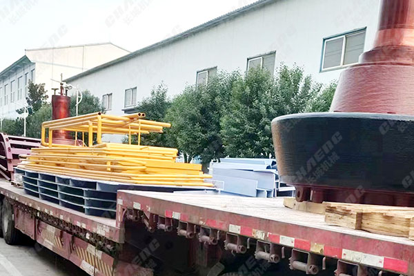 湖北年產60萬噸鋼渣線搖臂、磨輥等發(fā)貨