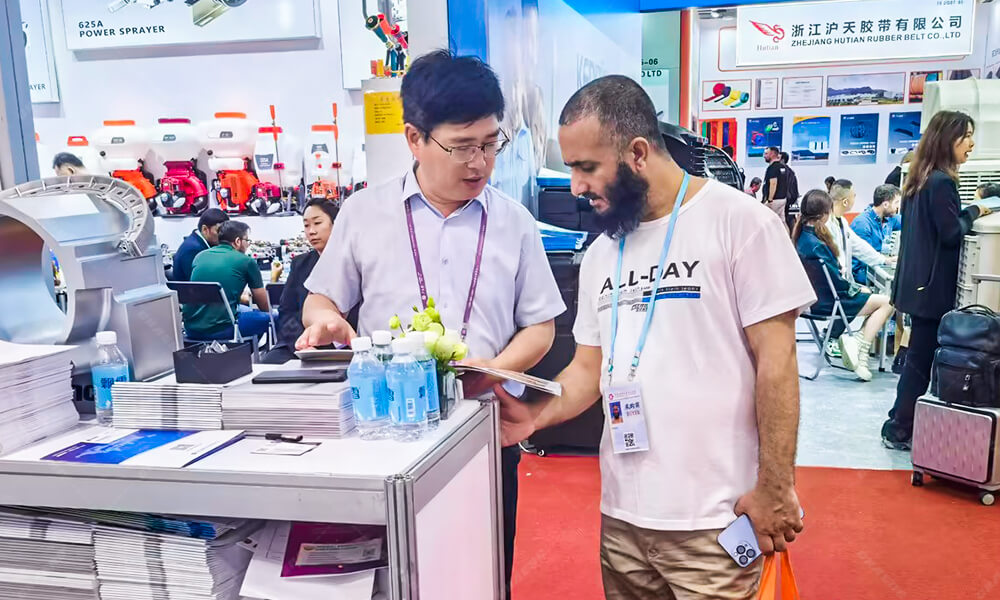 廣交會(huì)“中國(guó)制造行”圓滿收官，新鄉(xiāng)長(zhǎng)城期待與全球客戶再相聚！